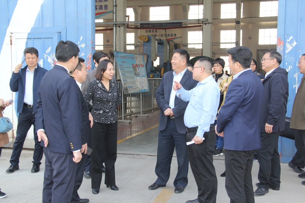 2019年3月26日，，，，，，，，河北省市场监督管理局党组书记丁锦霞莅临ag真人国际线缆集团考察调研，，，，，，，，指导工作
