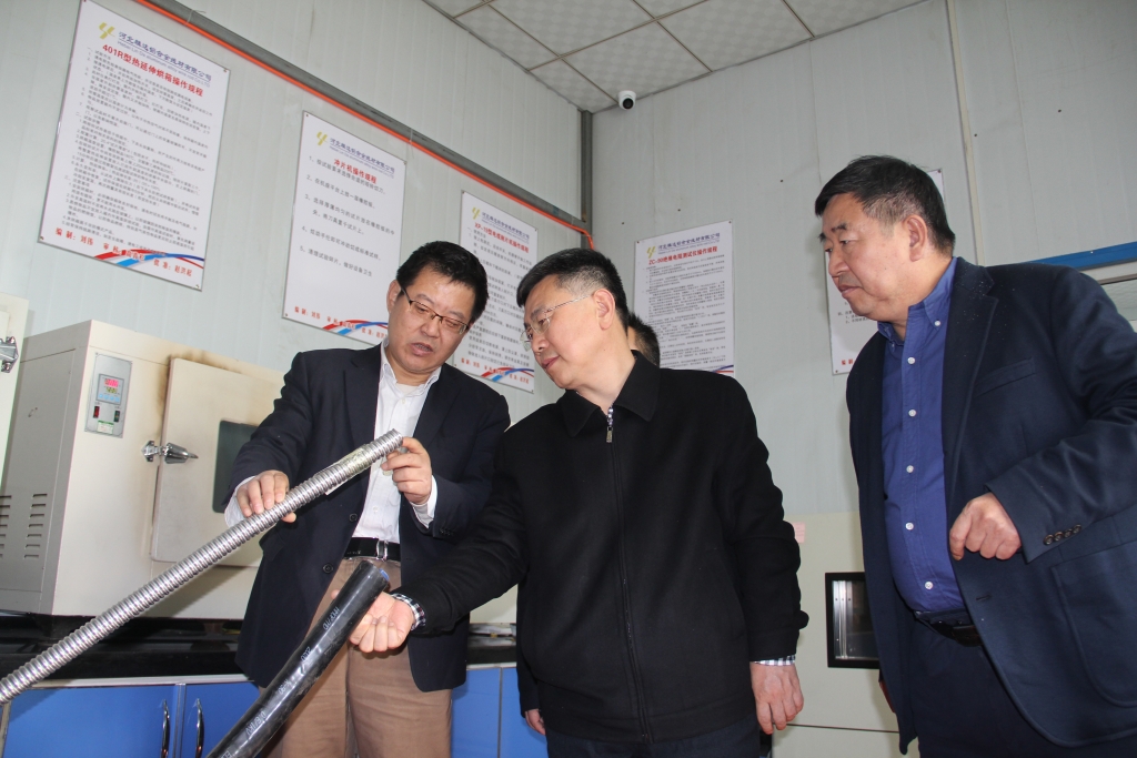 2020年11月1日，，，，，，，，河北省市场监管局质量发展局局长国建峰到ag真人国际调研