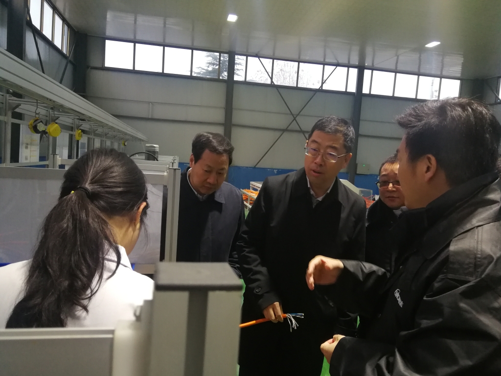 2019年12月23日，，，，，，，，河北省副省长葛海蛟到ag真人国际线缆集团调研